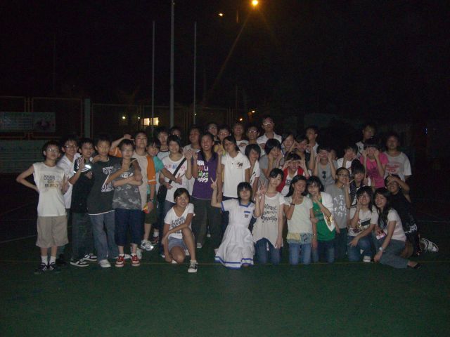 Ӥ 012